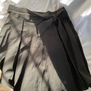 Black skirt